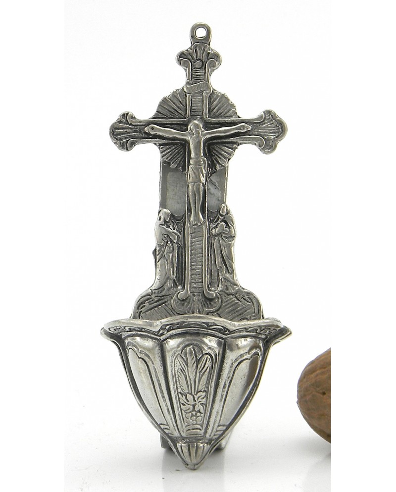 Stoup crucified, Pewter